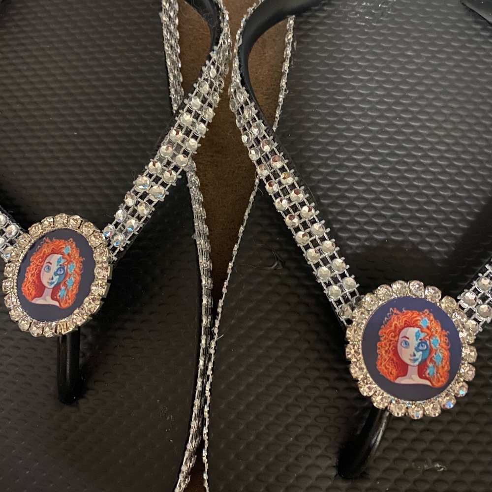 Merida flip flops